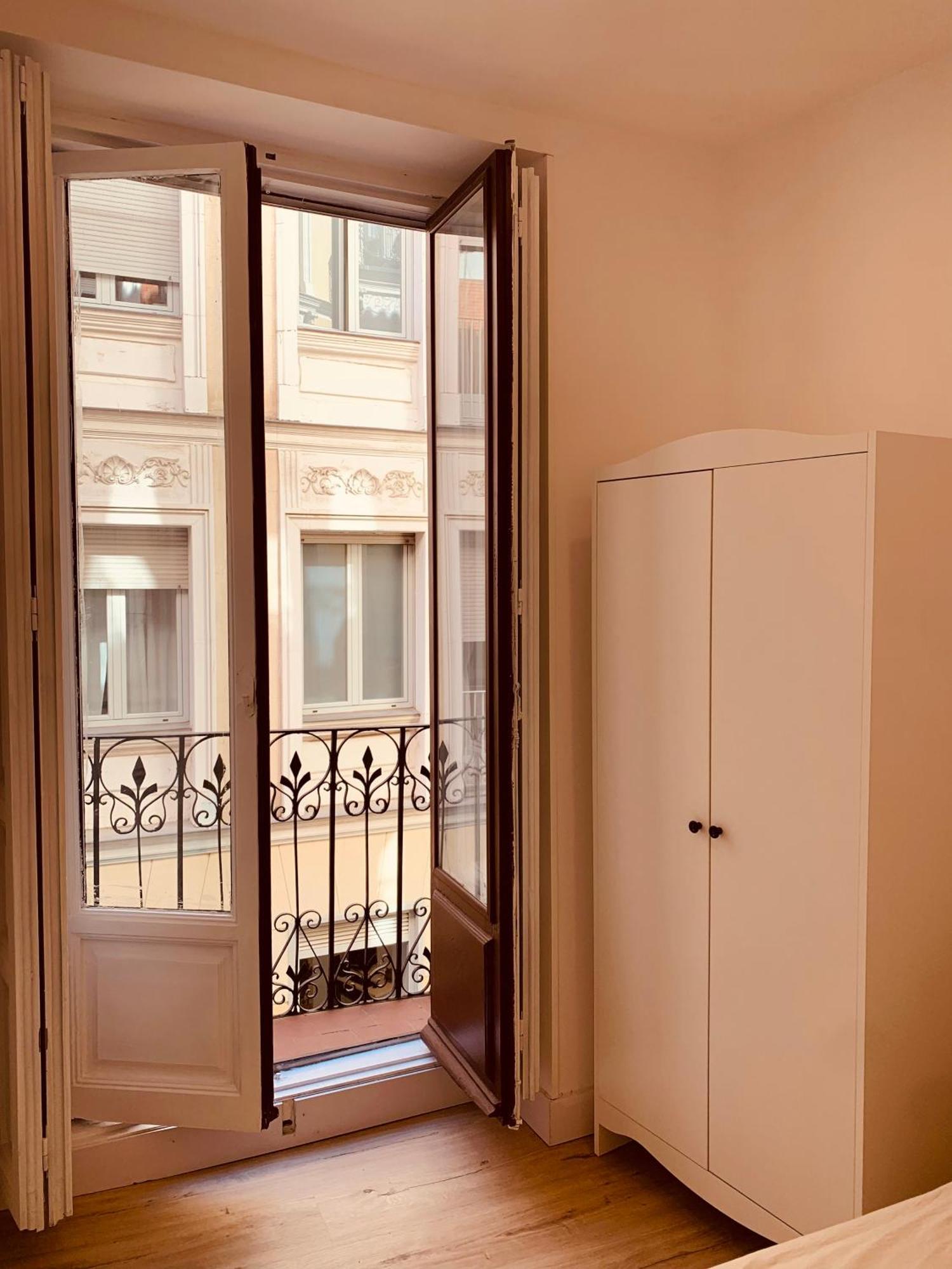 Apartamento Vip VI En Madrid Centro Kültér fotó